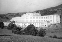 Továrna Schowanek v 30. letech 20. století