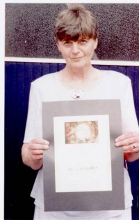 Slavnostní otevření Výtvarné dílny Zahrádky, Eliška s oceněním Nadace VIA, 1999