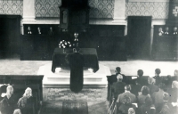 Instalace faráře Jaromíra Juna, hovoří senior Josef Beneš, evang. kostel Chleby