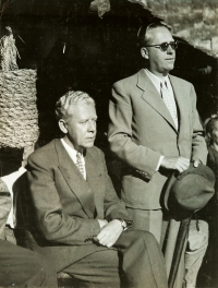 Miloš Havel a Václav M. Havel (otec a strýc pamětníka), 1944