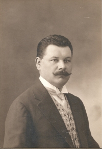 Alois Zelenka, witness's grandfather, 1910