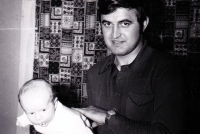 Jan Tichý se synem Milanem / 70. léta