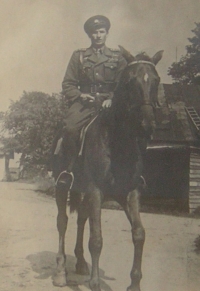 Nikolaj Kubarič na koni