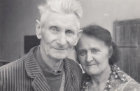 Marie Zajícová´s parents, Marie and František Lhotař, 1975