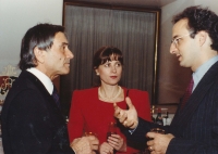 S architektem Mirkem Masákem (vlevo), Nadace OF, cca 1990-91
