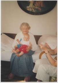 The witness' grandmother, wife of František Janota, in 2007 with great-granddaughter. She helped to save Jaroslav's long rocker hair in high school, by faking PN (disability exemption)