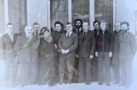 Adolf Slamka s kolegami lesníkmi, na fotografii piaty zľava