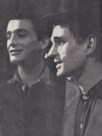 Luděk Nekuda (vlevo) a Pavel Veselý / Kabaret pro štěstí / 1964