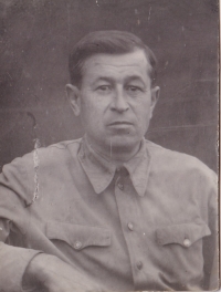 Strýc Josef Propílek, který byl NKVD zatčen a odsouzen na 10 let a propuštěn až v roce 1946