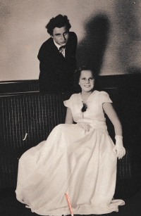 Jaroslav Květina v tanečních, 1946