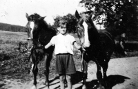 Bratr Jiřího Bárty Otakar s koňmi