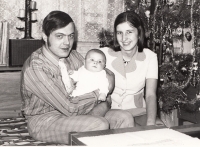 René Matoušek s manželkou a dítětem v druhé polovině 70. let 20. století