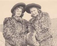 Irena a Hana Muchovy