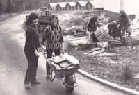 Voluntarily obligatory job in a pioneer camp in Hutě under Třemšín; Dana Reiterová in the back group in 1985