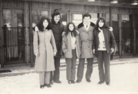 Alena Mašková (první zprava) jako lektorka na školení lektorů krajské odborové rady, 1972