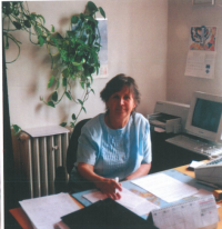 Míla zakládá školu