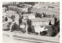 Výstavba nových pavilonů v areálu Institutu Pionýrské organizace SSM, Seč, 1983–1984