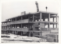 Výstavba nových pavilonů v areálu Institutu Pionýrské organizace SSM, Seč, 1985