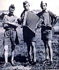 Milan Kajan (right) - photograph from the time of military service in PTP units (1951)