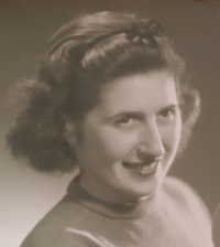 Eliška Krejčová v mládí