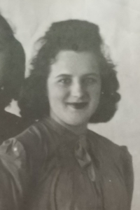 Františka Hofmanová za svobodna