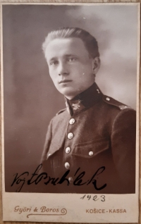 V. Bubílek, 1923