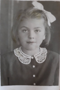 Hana Kontová, 1947