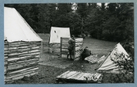 Stavění tábora 7. oddílu katolických skautů pod Blaníkem, 1937