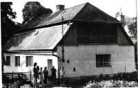 Rodná chalupa v Jimramovských Pavlovicích, mlýn, cca 80. léta