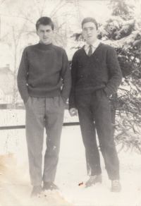 S kamarádem před vojnou, 1966
