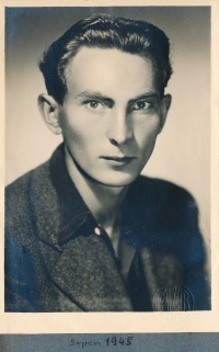 Jiří Vodenka v roce 1945