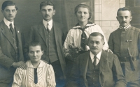 Rodina Krupauerova, nahoře matka Františka Vencovského
