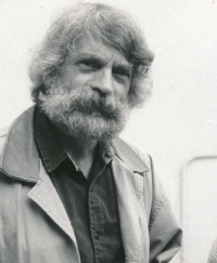 Manžel Miloslav Palec - divadelní scénograf