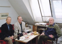 V atelieru, asi 80. léta, nebo začátek 90. Kenji Hirasava, Michal Fürst, Jiří Chadima
