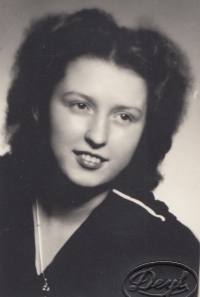 Liselotte Pultarová in 1948