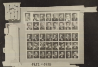 Na střední škole (50. léta)_spodní řada uprostřed