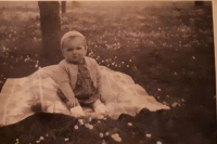 Dvouletá Ana, Ivanovo Selo, 1954