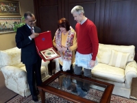S indickým veľvyslancom  pri privítaní v Slovenskej republike (2017)