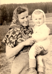 Pavla Mikešová s maminkou