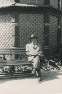 Dědeček Otakar Volman (1947)