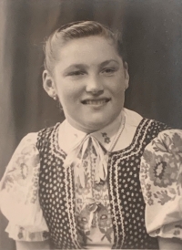 Cecilia Surmanova as a young girl, wife of Vincent Holly