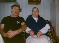 Maminka Štěpánka Huschková, 1997