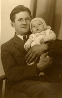 Otec Bory s malým Alexandrem