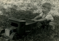 Předválečný autopark Albína Huschky