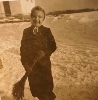 Zdenka Nimmrichterová (Kobzová)  v Crhově