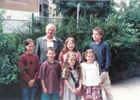 With Miroslav Litomiský from a family of charter signatories, which led the family of Markéta Trojanová into the congregation of the Evangelical Church of Czech Brethren in Nusle, on the right the children Kryštof and Lilly 
