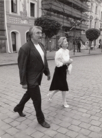 Pavel Landovský, Jarmila Stibicová, Pardubice, jaro 1990