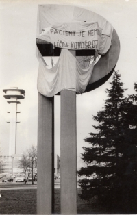Election campaign during the parliamentary elections, Pardubice, spring 1990