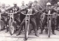 Moje 1. Zlatá přilba 1969, Jiří Štancl druhý zleva