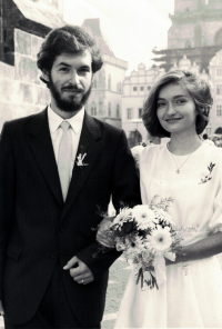 První svatba s Michalem Voglem (otec dětí Markéty Trojanové, žil s rodinou do r. 1997), 19. 8. 1988